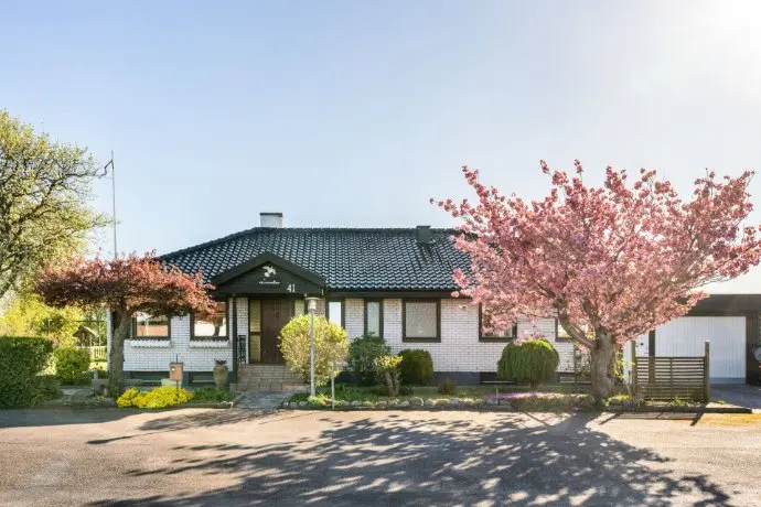 Villa, Sjukhusvägen 41, Bjuv. Bild 1 av 30