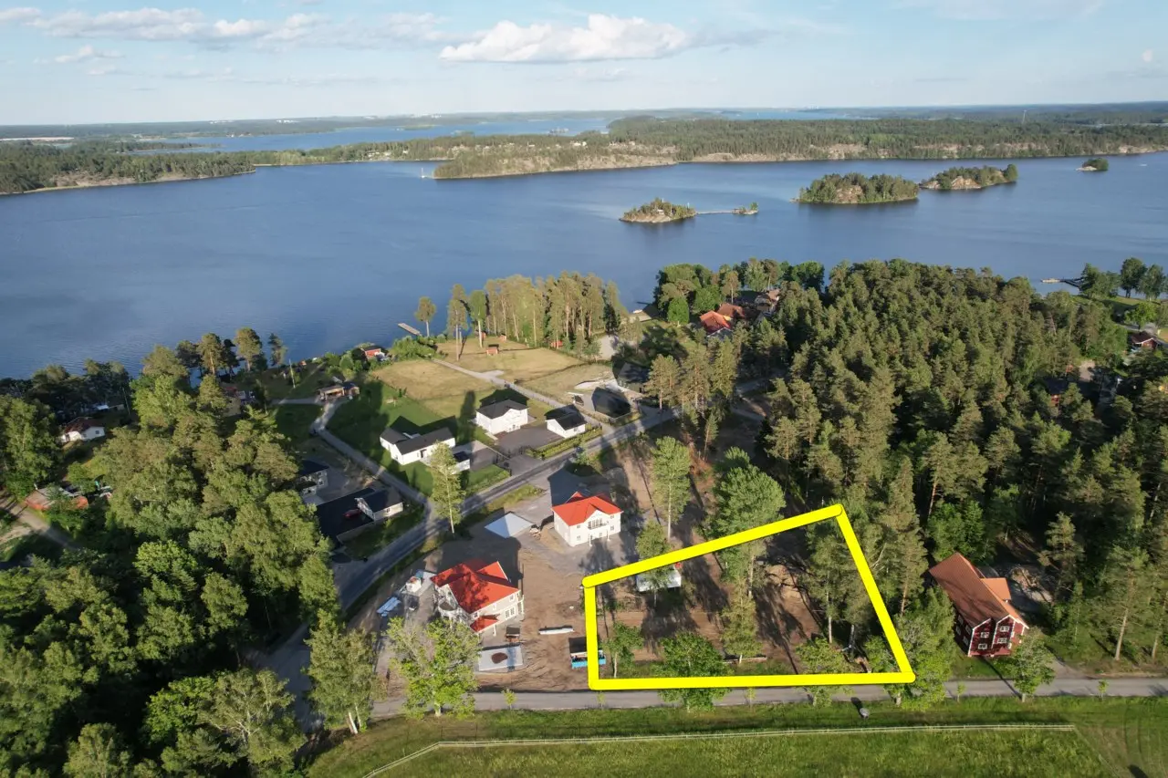Lägenhet, Lindormsnäsvägen 1A, Upplands-Bro. Bild 1 av 5