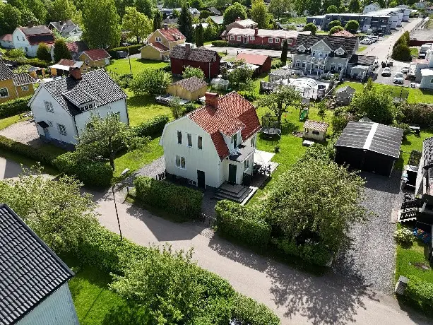 Bild 1 av 12 på Fogdegatan 9