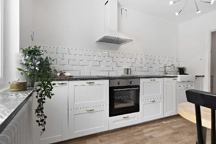 Bild 1 av 15 på Södergatan 5C