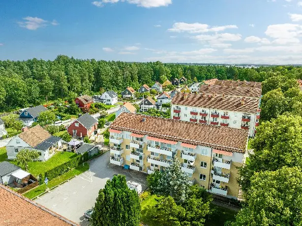 Image 1 of 33 of Lysingsvägen 7A