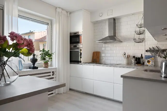 Image 1 of 24 of Norra Skeppargatan 3 B