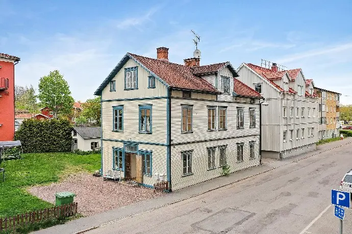 Image 1 of 14 of Lunnegatan 8