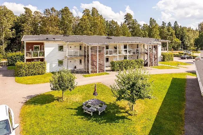 Image 1 of 27 of Uranusvägen 2G