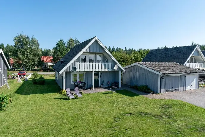 Villa, Amiralsvägen 22, Skellefteå. Bild 1 av 22