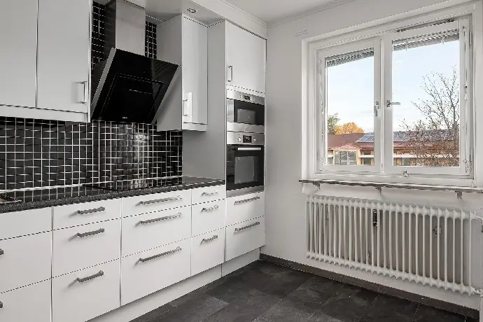 Lägenhet, Vingåkersvägen 41A, Katrineholm. Bild 1 av 16
