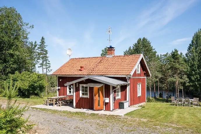 Bild 1 av 30 på Rävmarken Rösvattsänden 1