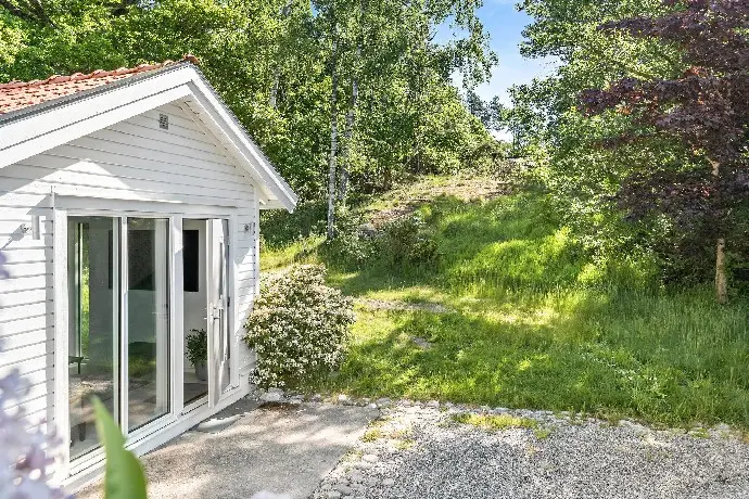 Bild 1 av 17 på Gläntans väg 8