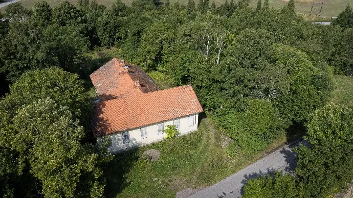 Bild 1 av 21 på Hyttvägen 21