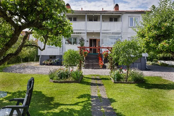 Bild 1 av 40 på Tingstugatan 10