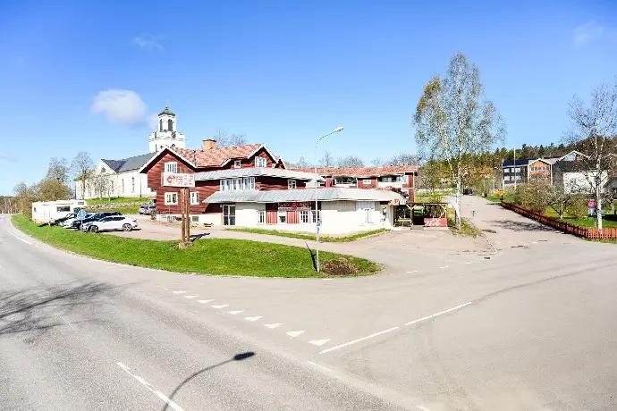 Image 1 of 23 of Skolgränd 1C
