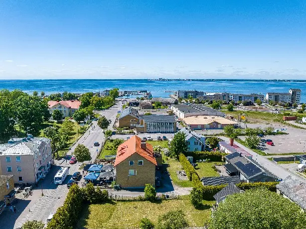 Bild 1 av 34 på Storgatan 13