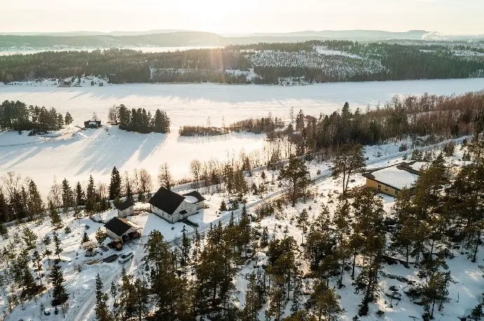Bild 1 av 9 på Hornön 301