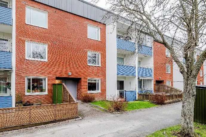 Bild 1 av 9 på Poppelvägen 70
