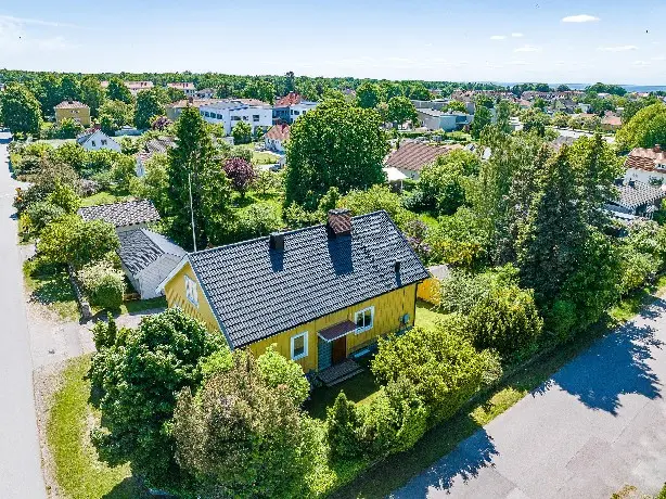 Villa, Villagatan 13, Mörbylånga. Bild 1 av 20