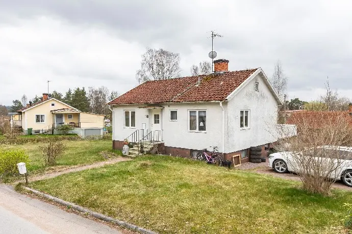 Villa, Ydregatan 25, Ydre. Bild 1 av 14
