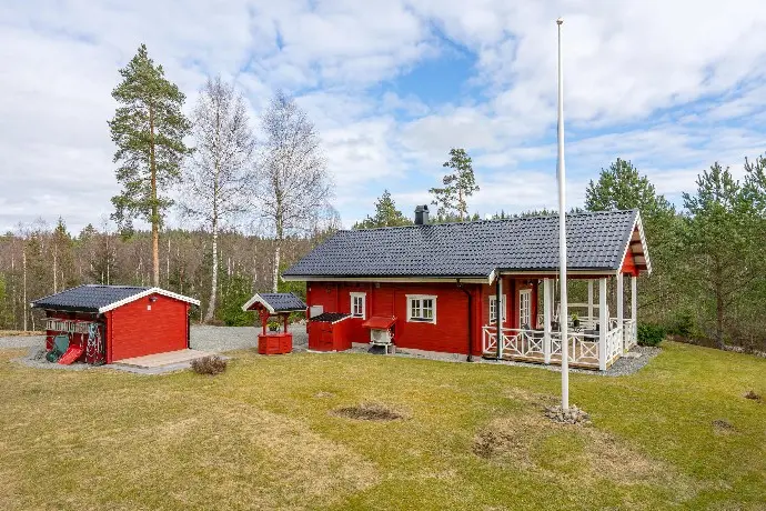 Bild 1 av 25 på Ängebo 31