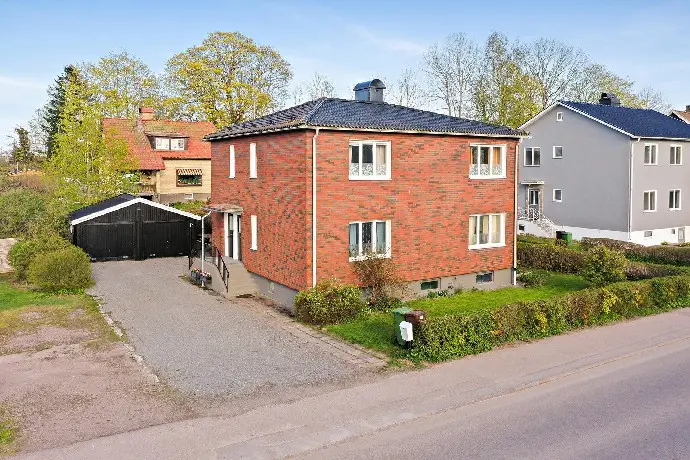 House, Karlstadsvägen 10A, Åmål. Photo 1 of 14