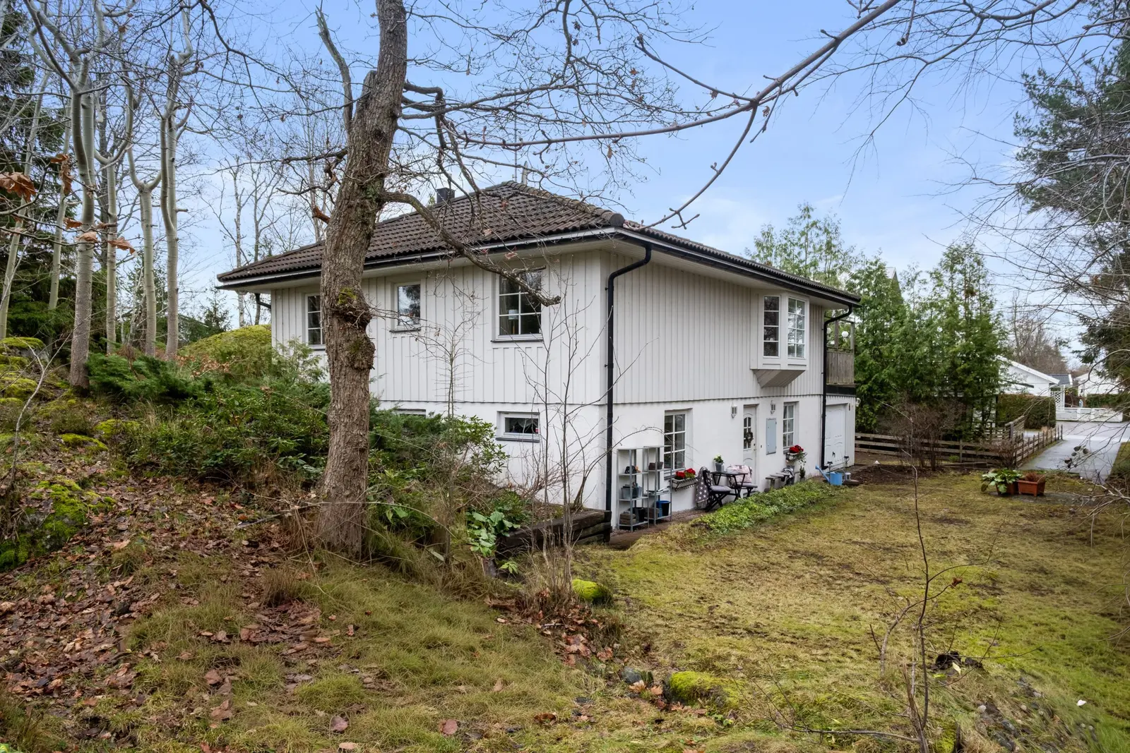 Villa, Trångsundsvägen 50b, Tyresö. Bild 1 av 20