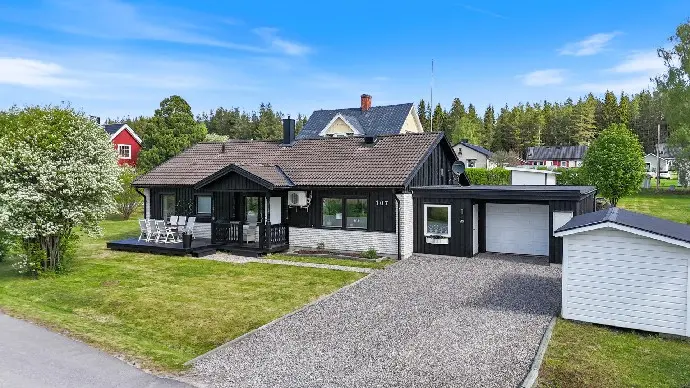 Bild 1 av 20 på Munksundsvägen 107