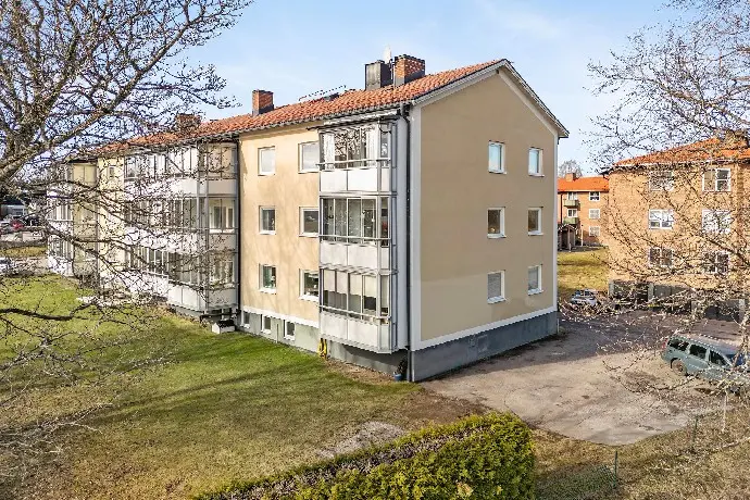 Bild 1 av 16 på Källgatan 4