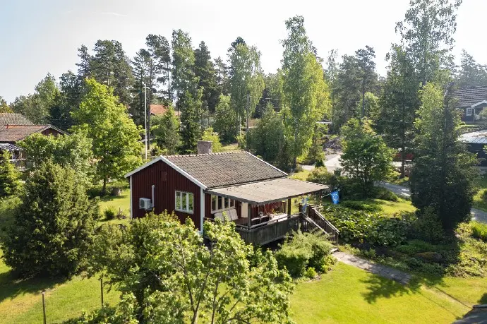 Bild 1 av 18 på Norra Gårdslötsvägen 9