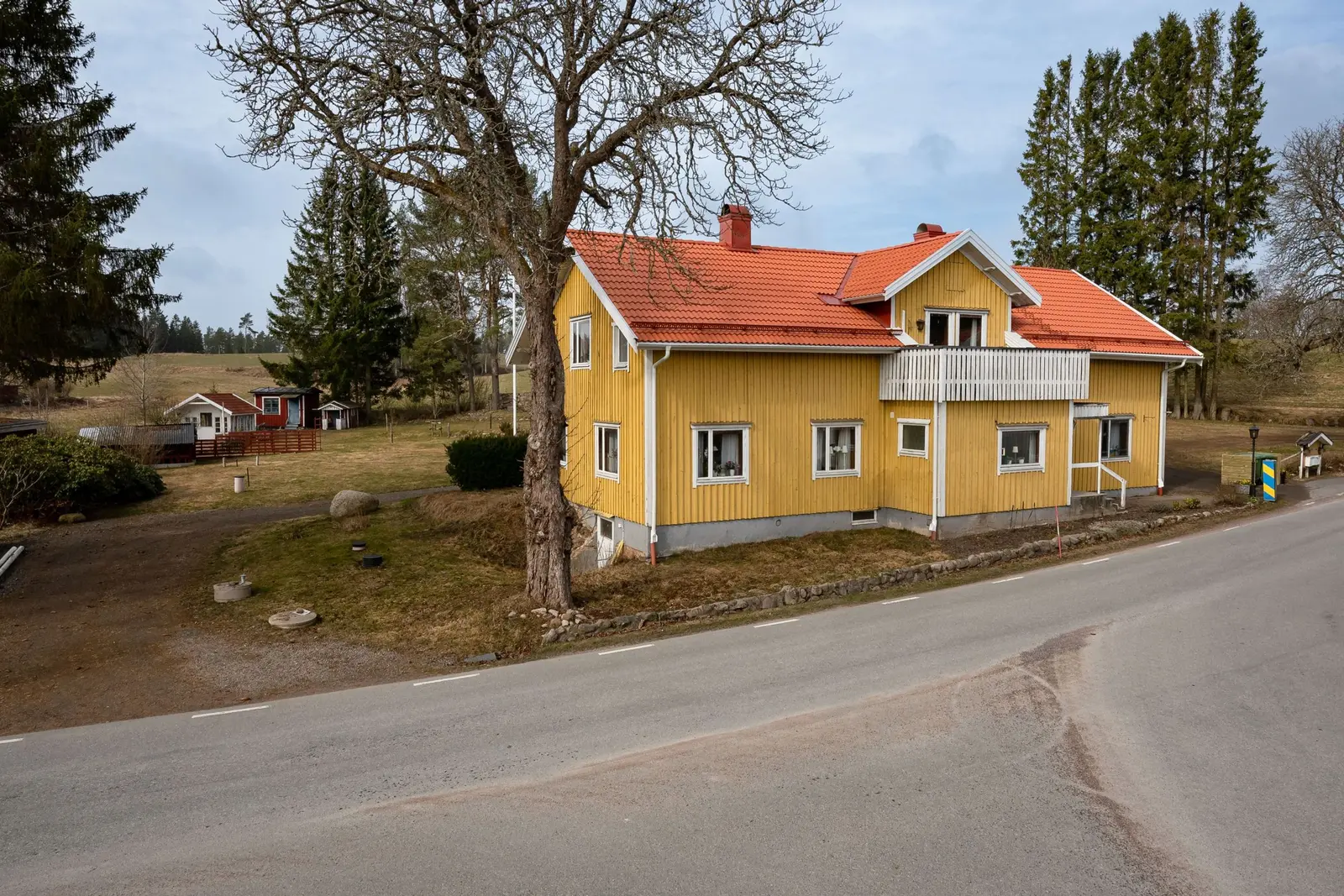 Villa, Habo Kyrkby Kyrkliden 1, Habo. Bild 1 av 40