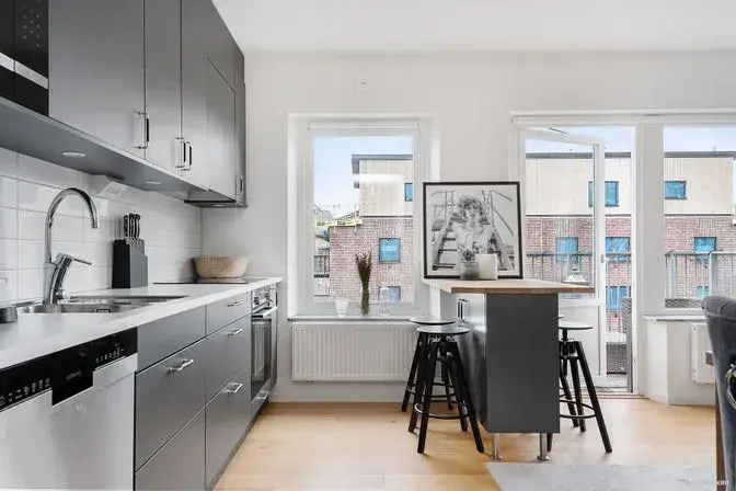Apartment, Hedtångsvägen 25, Hovås. Photo 1 of 16