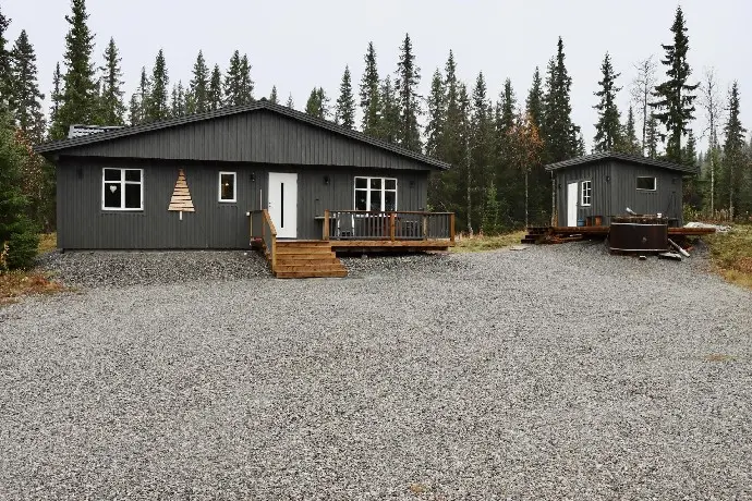 Image 1 of 30 of Middagskullen 9