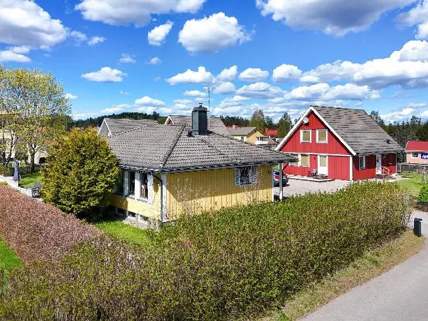 Villa, Torsbergsgatan 11, Bollnäs. Bild 1 av 20