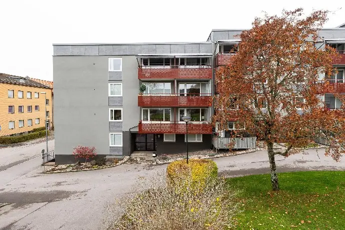 Bild 1 av 18 på Tranåskvarnsgatan 10a