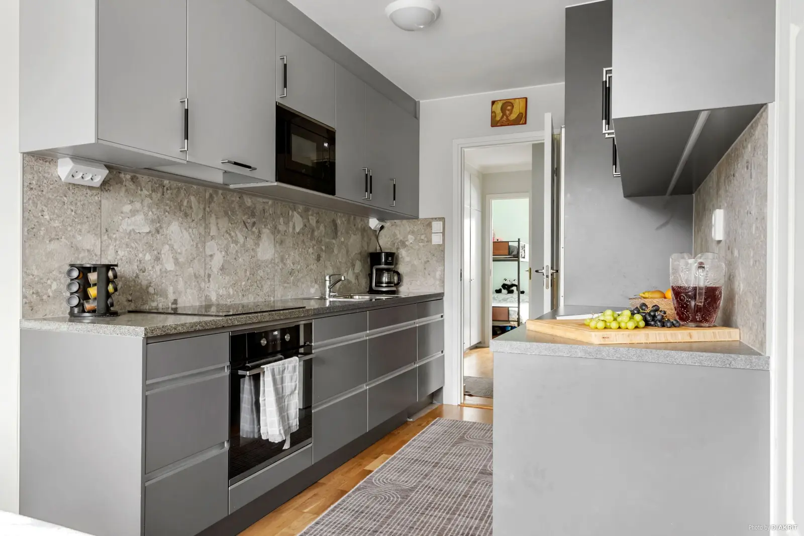 Lägenhet, Granitvägen 9b, 3 Tr, Tyresö. Bild 1 av 16