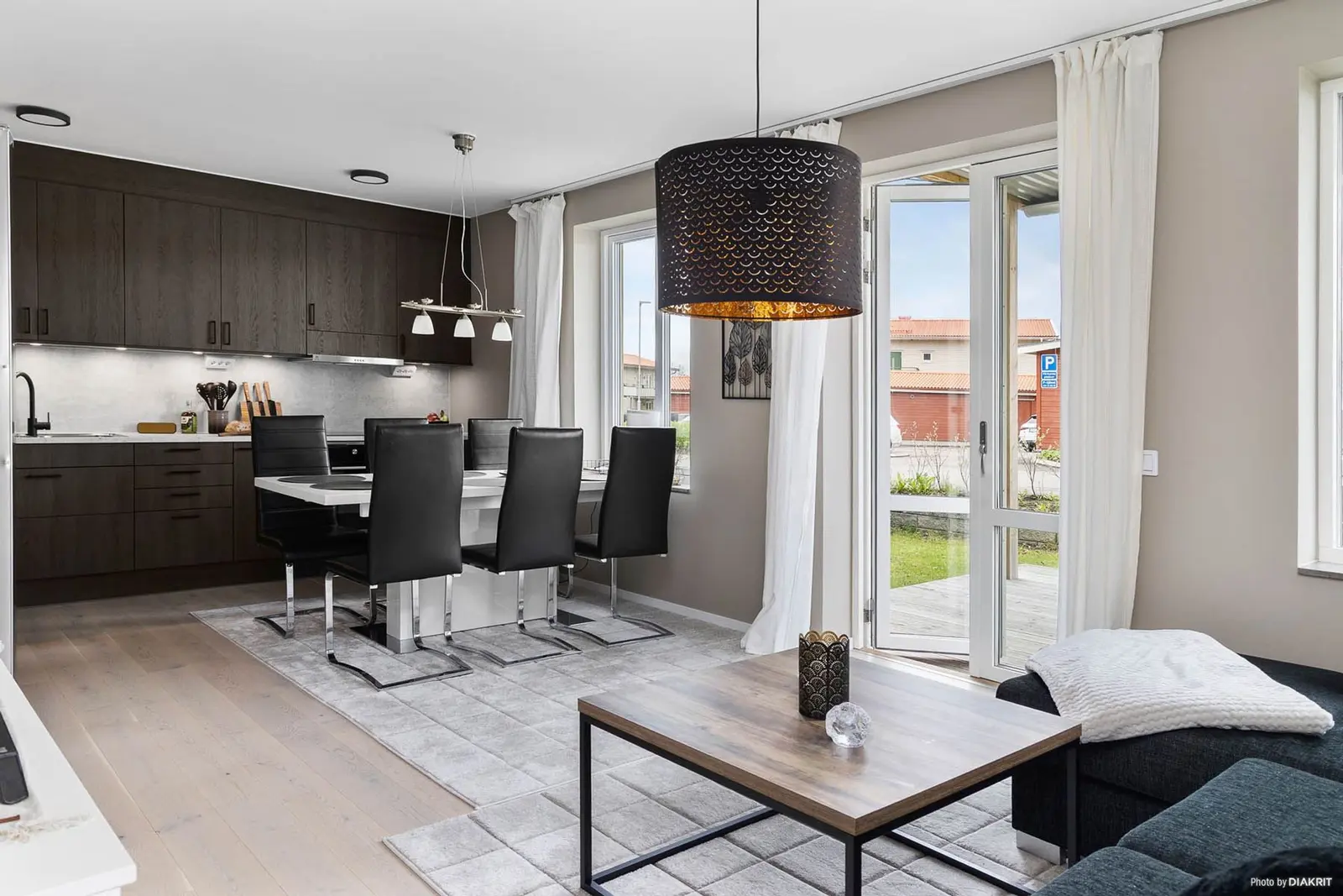 Lägenhet, Odlingsgatan 3, Ytterby. Bild 1 av 20