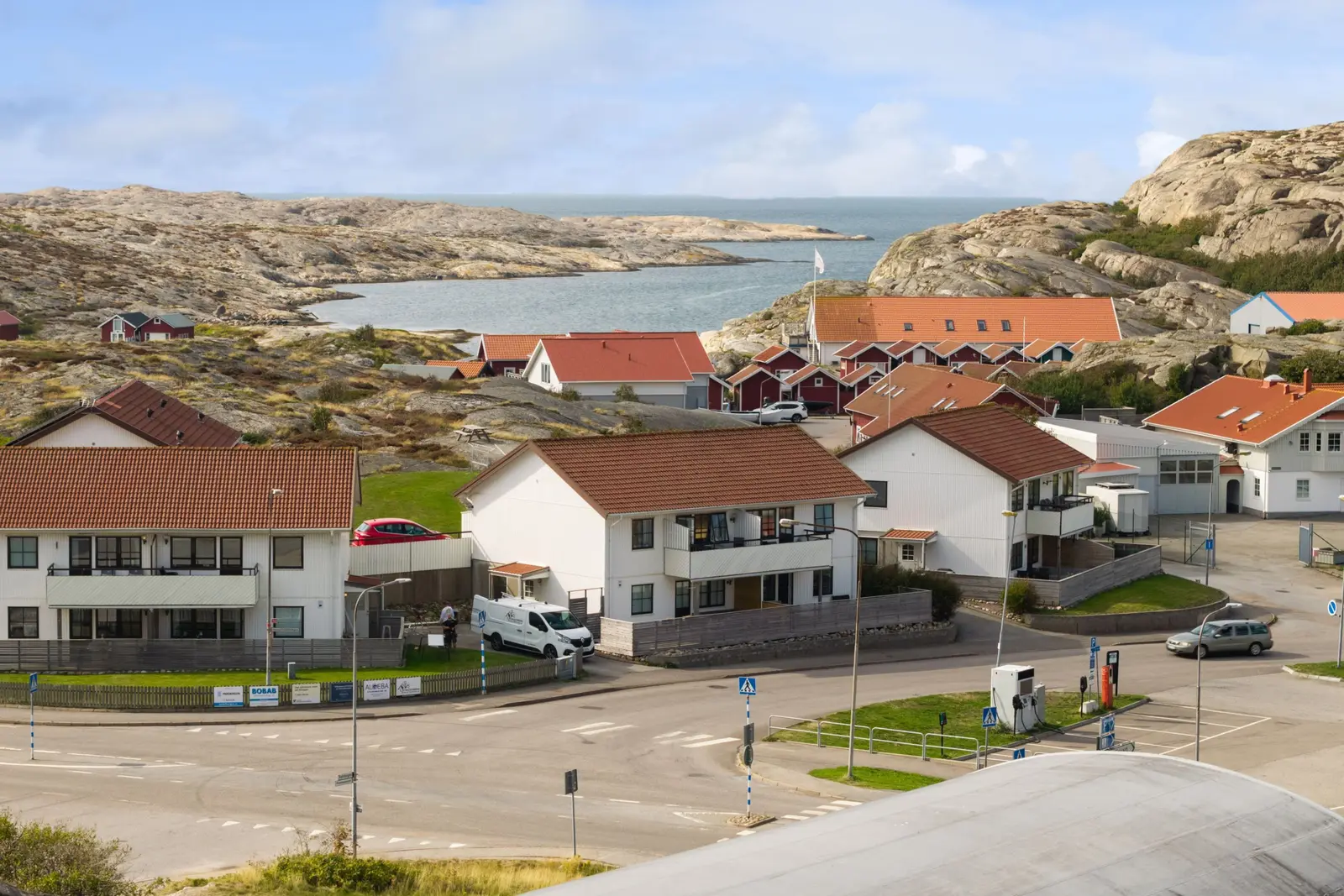 Bild 1 av 20 på Hasselösundsvägen 1k