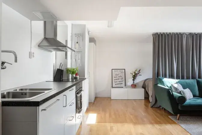 Apartment, Alviksvägen 23, Bostadsrättslokal, Bromma. Photo 1 of 20