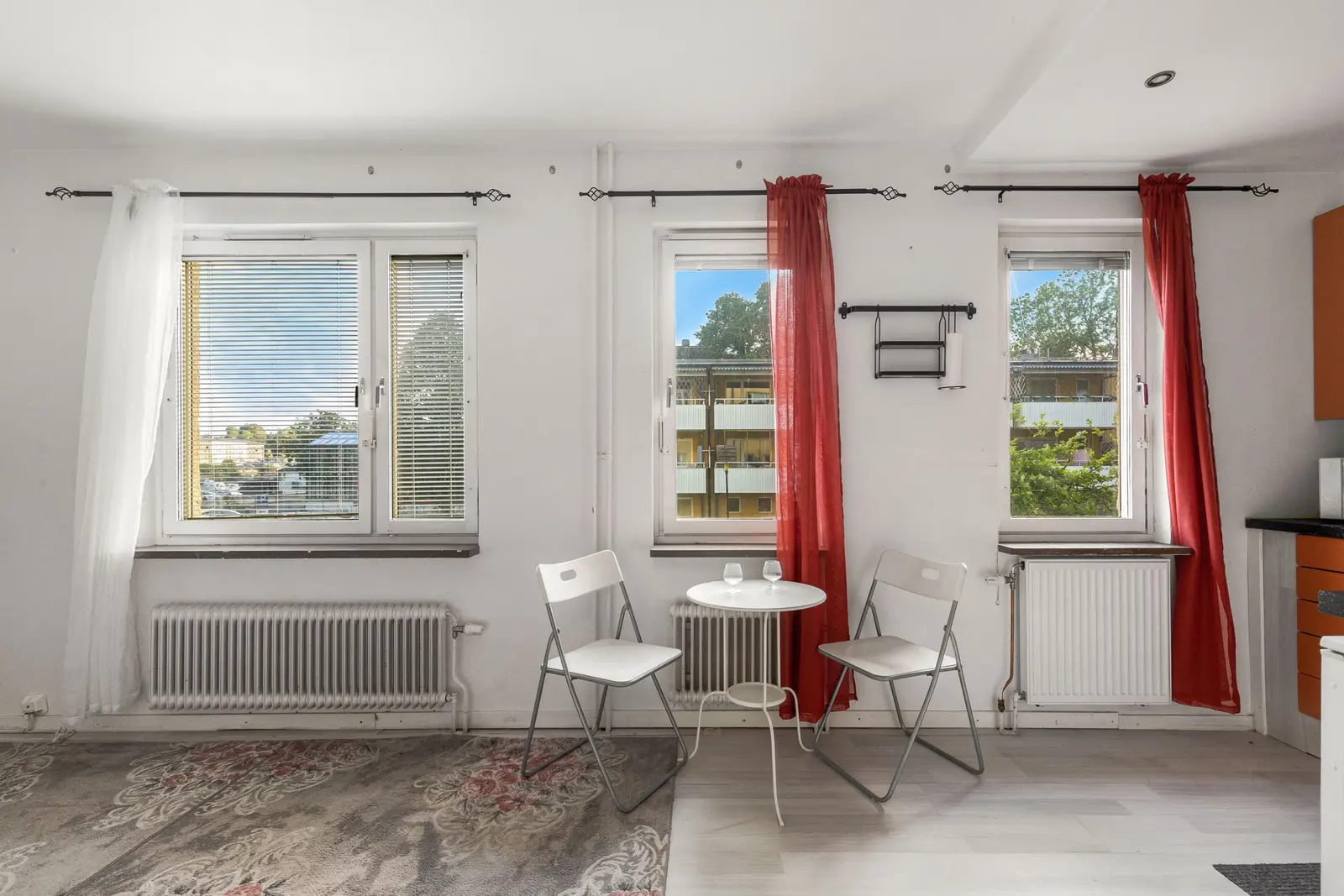 Lägenhet, Allévägen 13b, Tungelsta. Bild 1 av 11