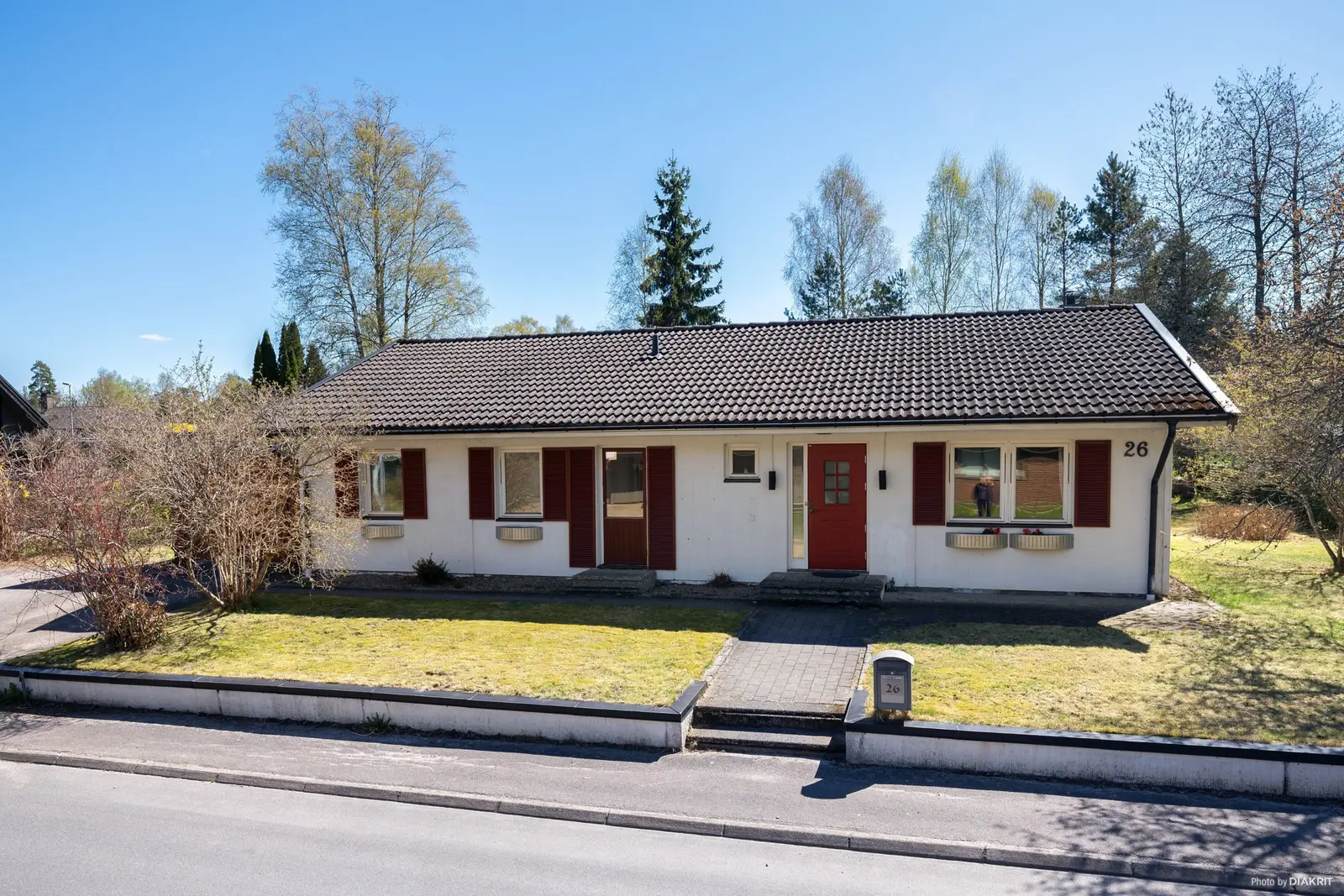 Villa, Norrabergsgatan 26, Ljungby. Bild 1 av 20