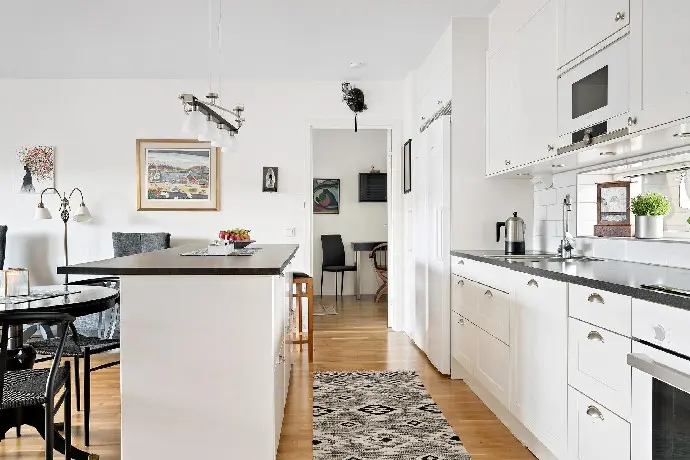 Bild 1 av 16 på Lavavägen 4