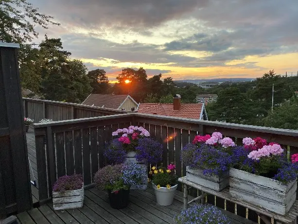 Bild 1 av 36 på Lilla Utsiktsvägen 13