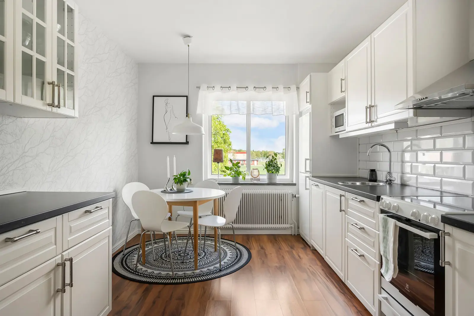 Bild 1 av 16 på Ågrensgatan 8
