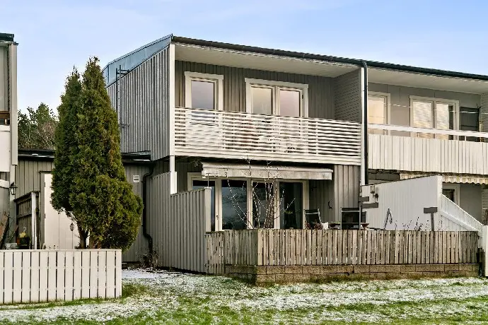 Villa, Blåklintsvägen 107, Stenungsund. Bild 1 av 28