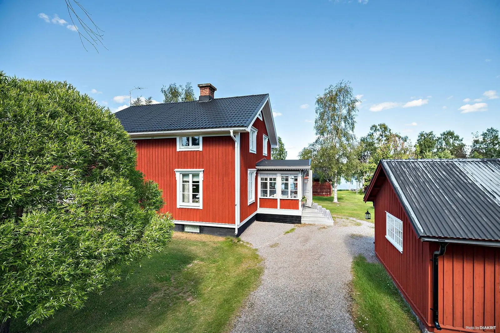 Bild 1 av 20 på Brännbacksvägen 13