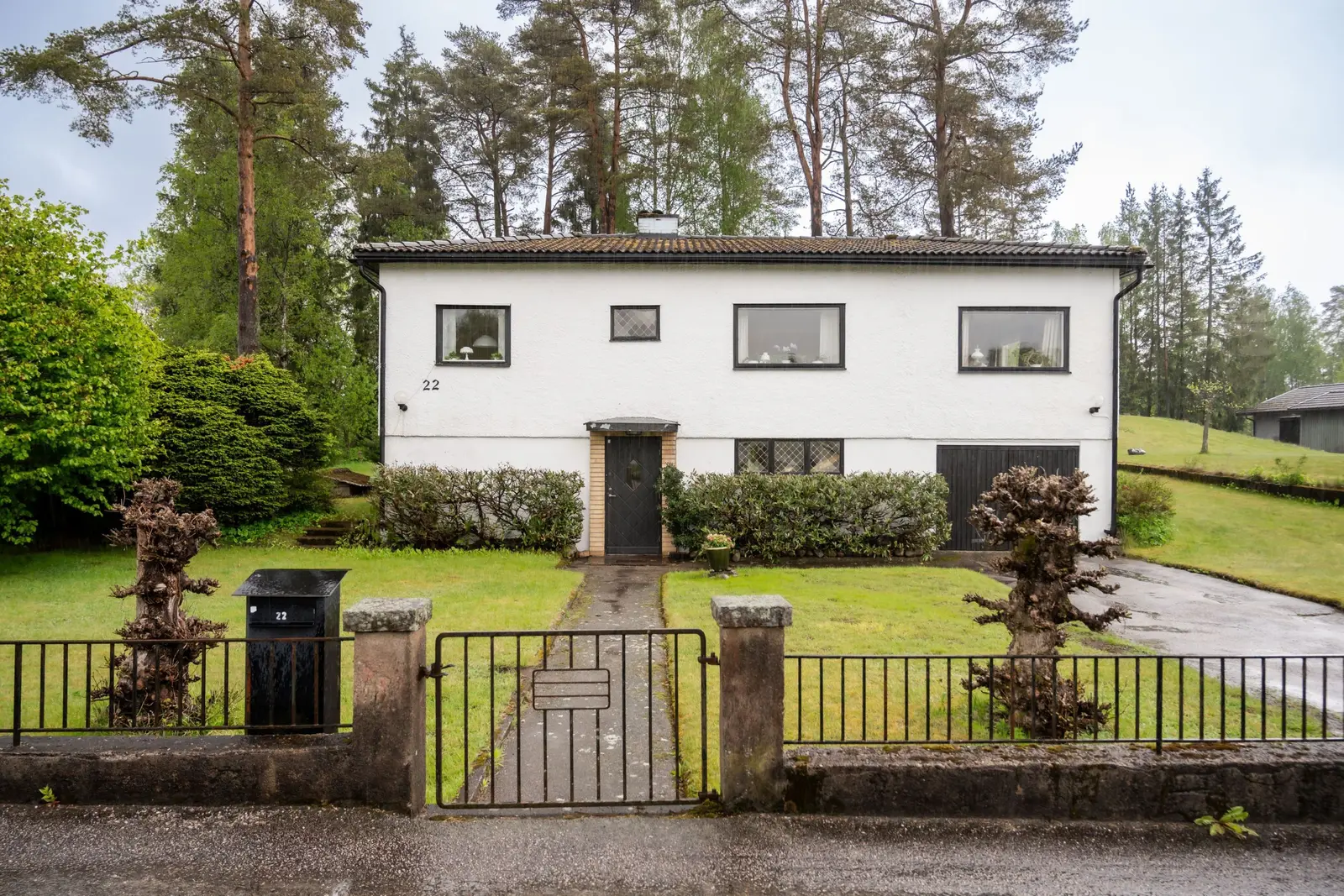 Villa, Färgargatan 22, Brämhult. Bild 1 av 28