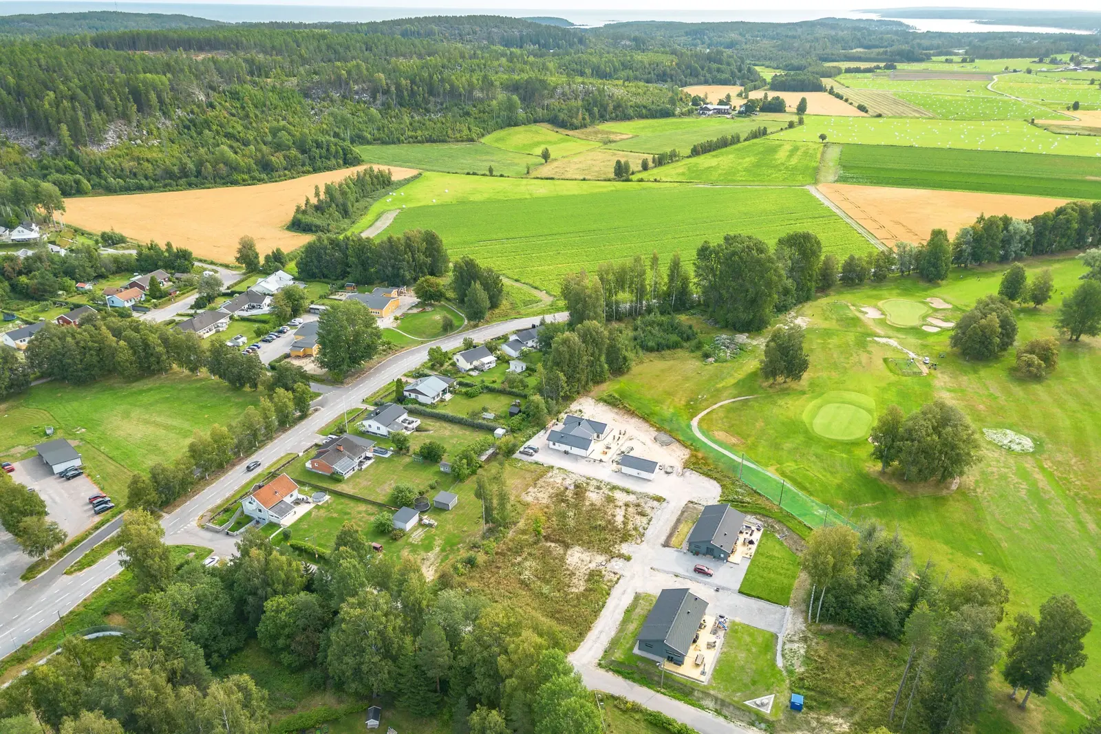 Image 1 of 20 of Golfvägen 9