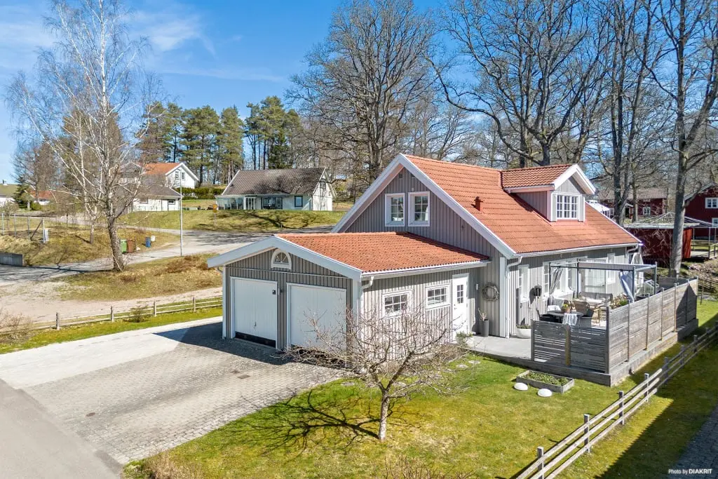 Villa, Hedebergs parkväg 1, Västra Götaland. Bild 1 av 22