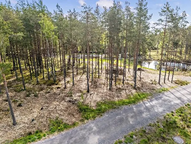 Bild 1 av 13 på Lotsvägen 7
