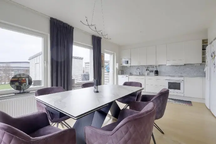 Lägenhet, Lagaskiftesvägen 35, Älvängen. Bild 1 av 33