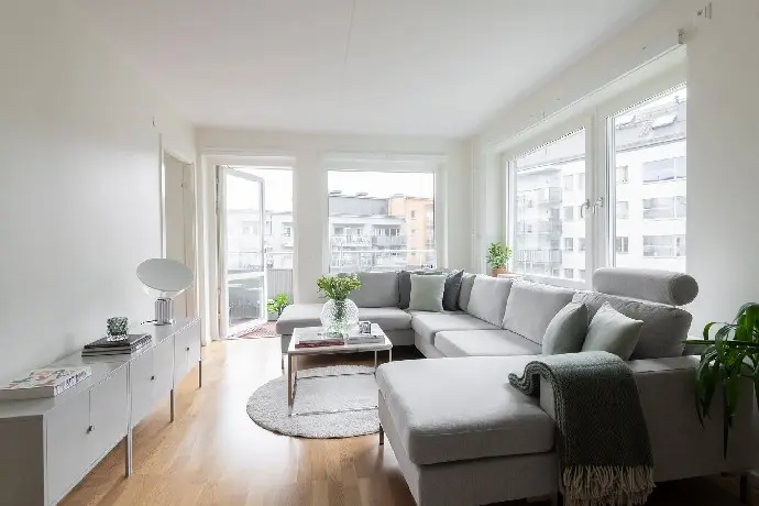 Lägenhet, Förrådsvägen 18, Huddinge. Bild 1 av 40