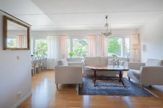 Apartment, Rådstuguvägen 6, Huddinge. Photo 1 of 20