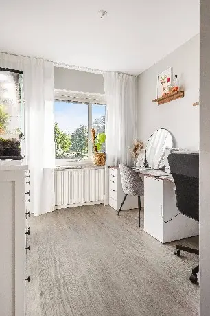 Lägenhet, Västra Långgatan 93A, Tibro. Bild 1 av 20